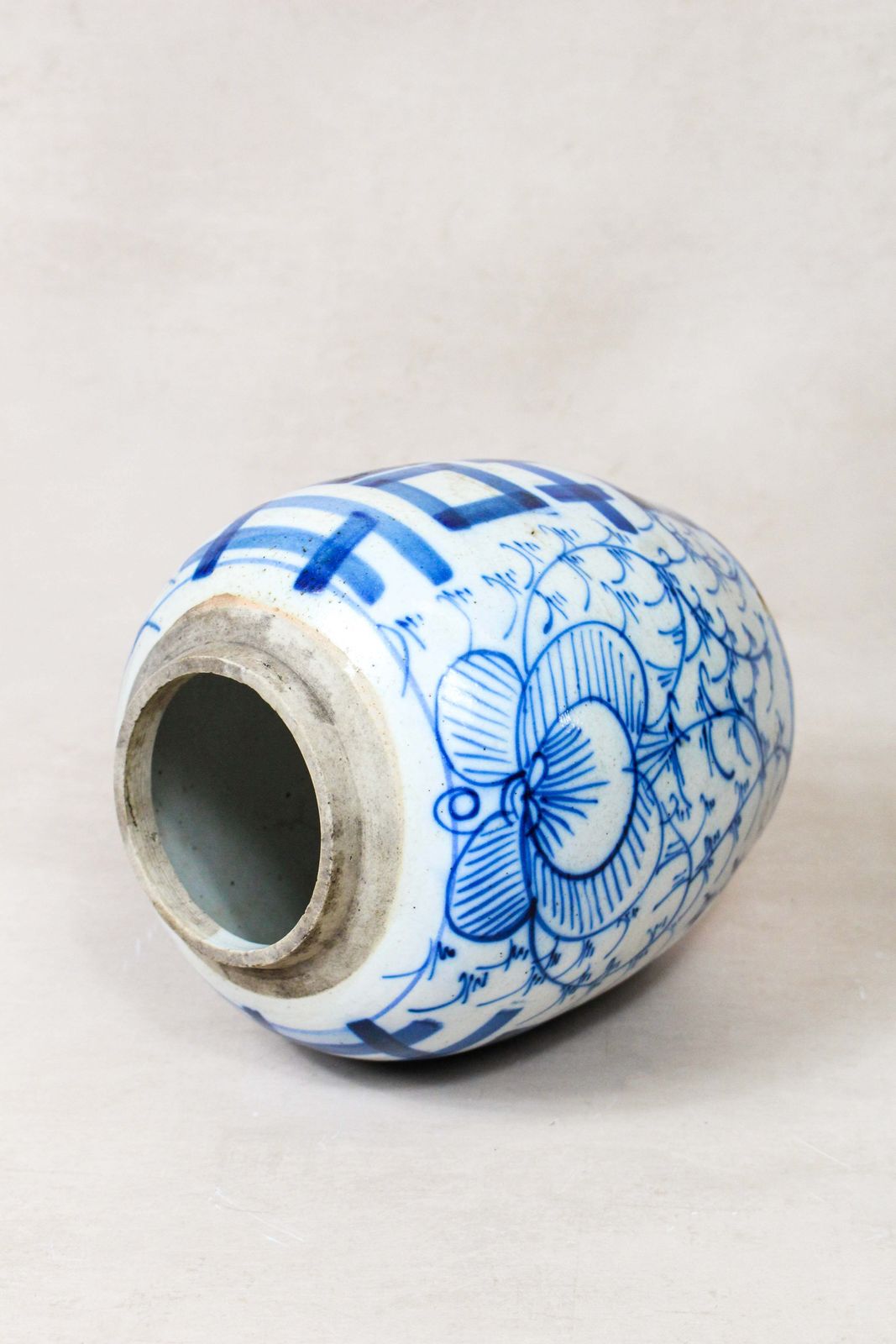 Old Blue & White Porcelain Jar   162.2 photo Garden Decor
