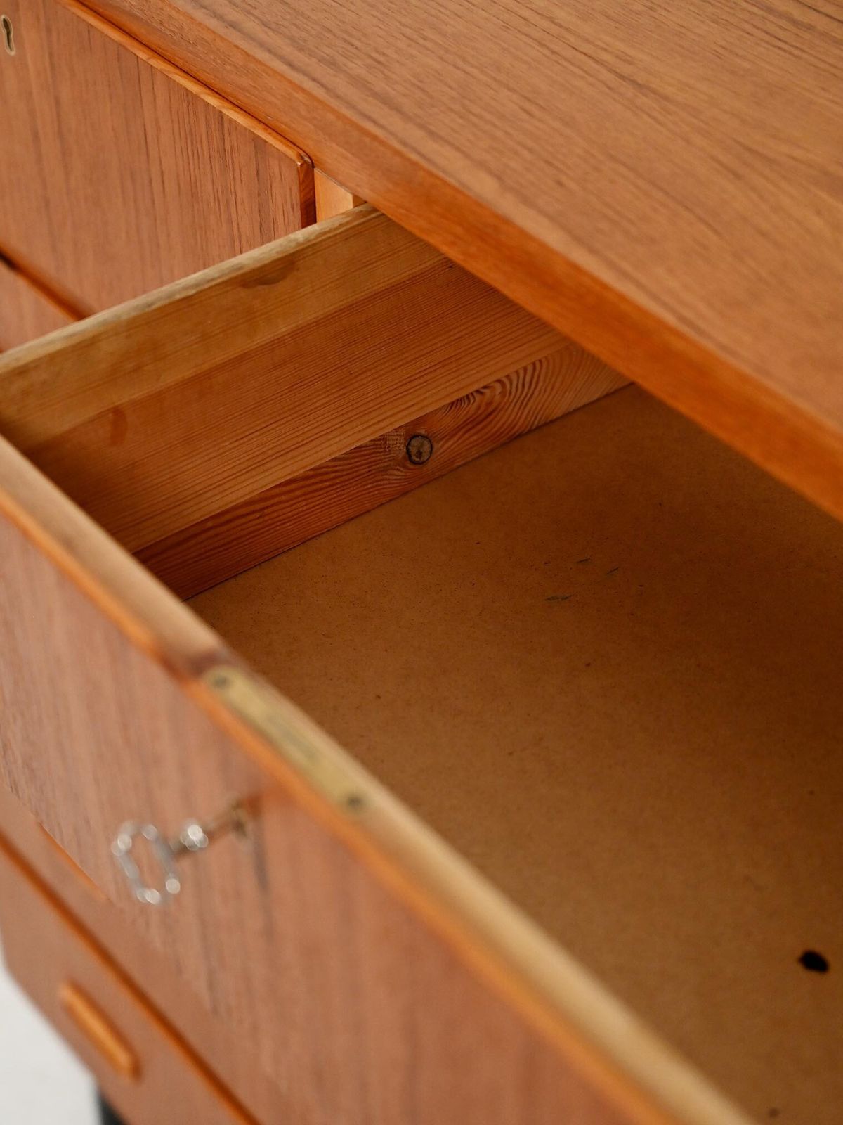 Vintage Scandinavian Chest Of Drawers With Double Upper Drawer photo 1110.0