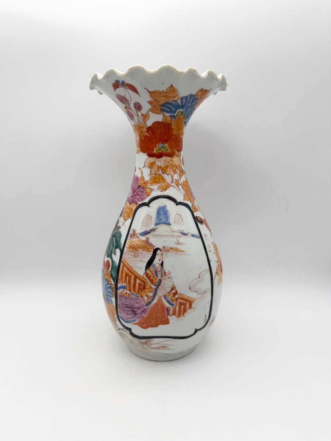 Antique Japanese Geisha & Samurai Floral Vase Circa 1900