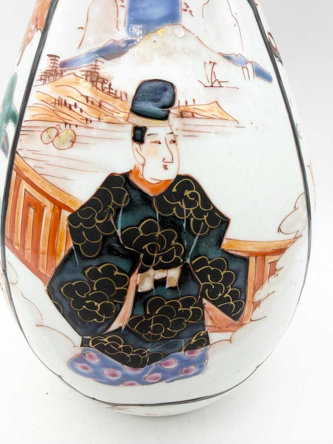 Antique Japanese Geisha & Samurai Floral Vase Circa 1900 photo for sale