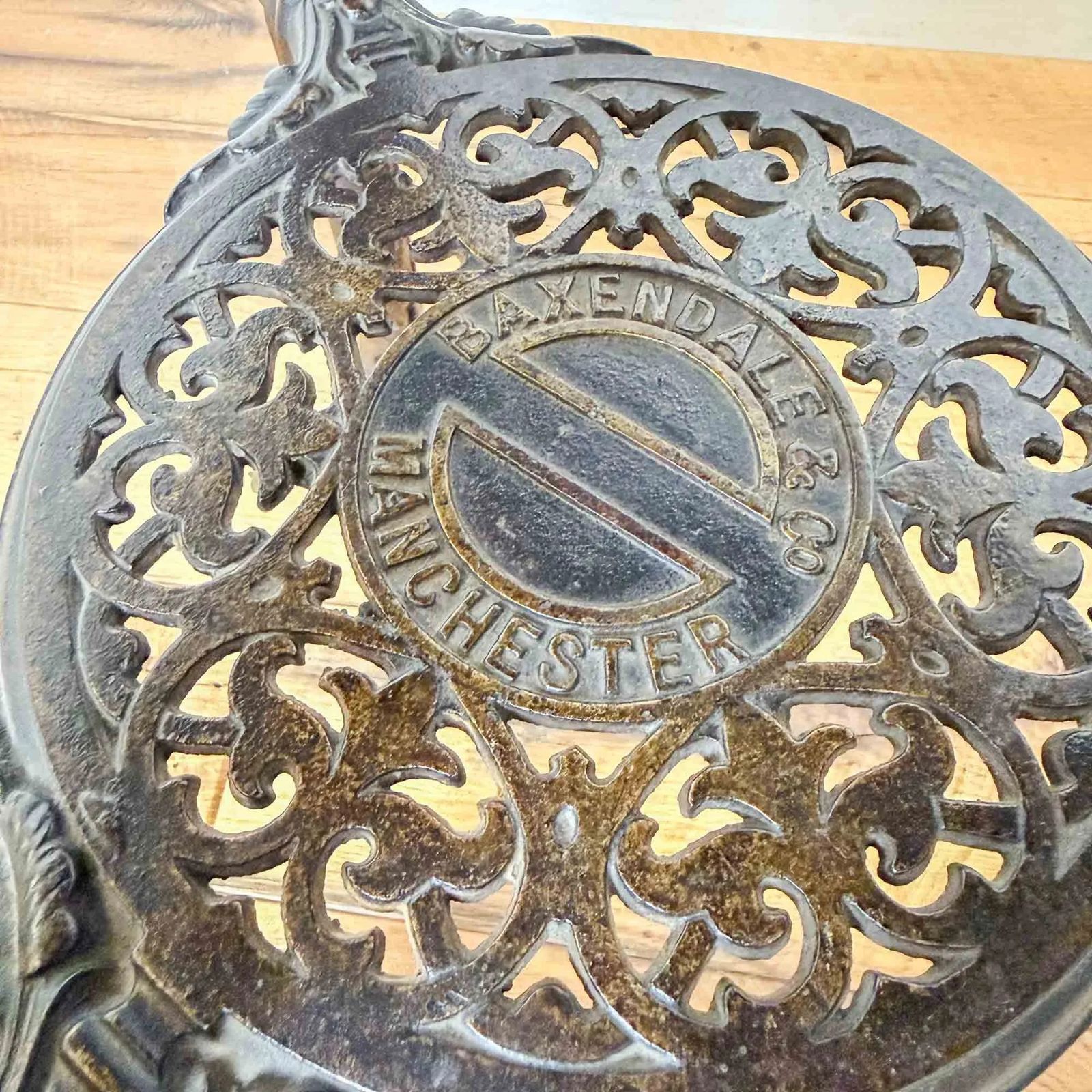 photo for sale Victorian Baxendale & Co Britannia Cast Iron Pub Table