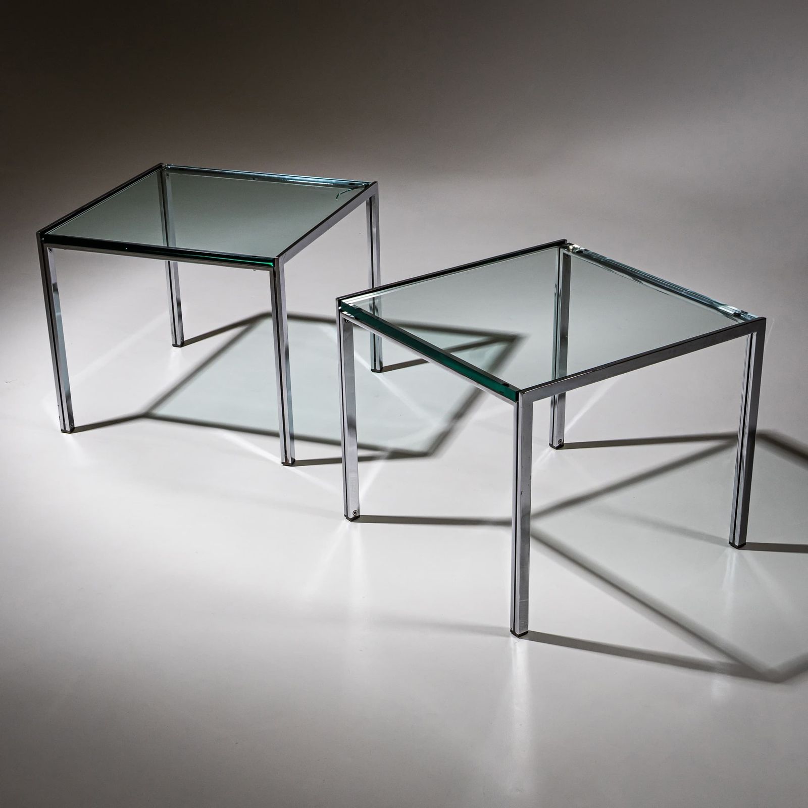 Paar Salontafels, Serie "Luar", Door Ross Littell (1924–2000) Voor Icf De Padova, Italië, Jaren 1960
