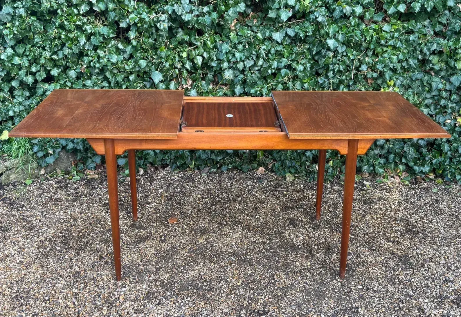 photo furniture Mid Century McIntosh Extending Dining Table