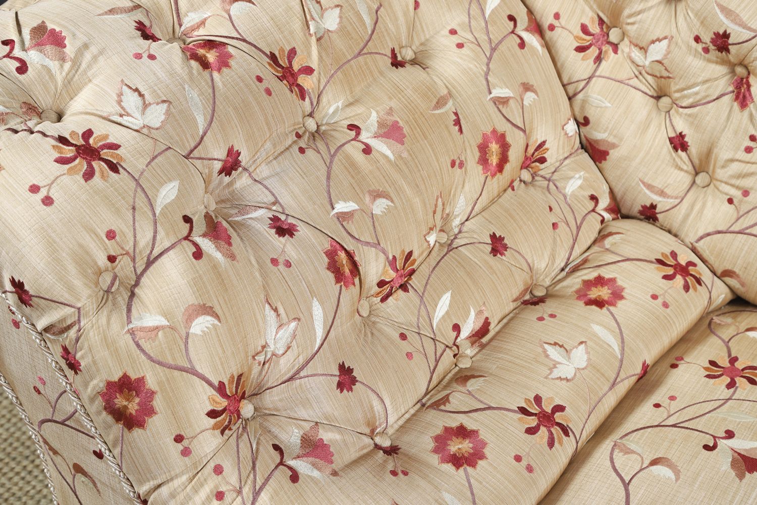 photo vintage Antique English Rosewood Upholstered Chaise Longue / Day Bed / Settee / Couch By H. Goodall & Sons Of Newcastle (Circa 1860)