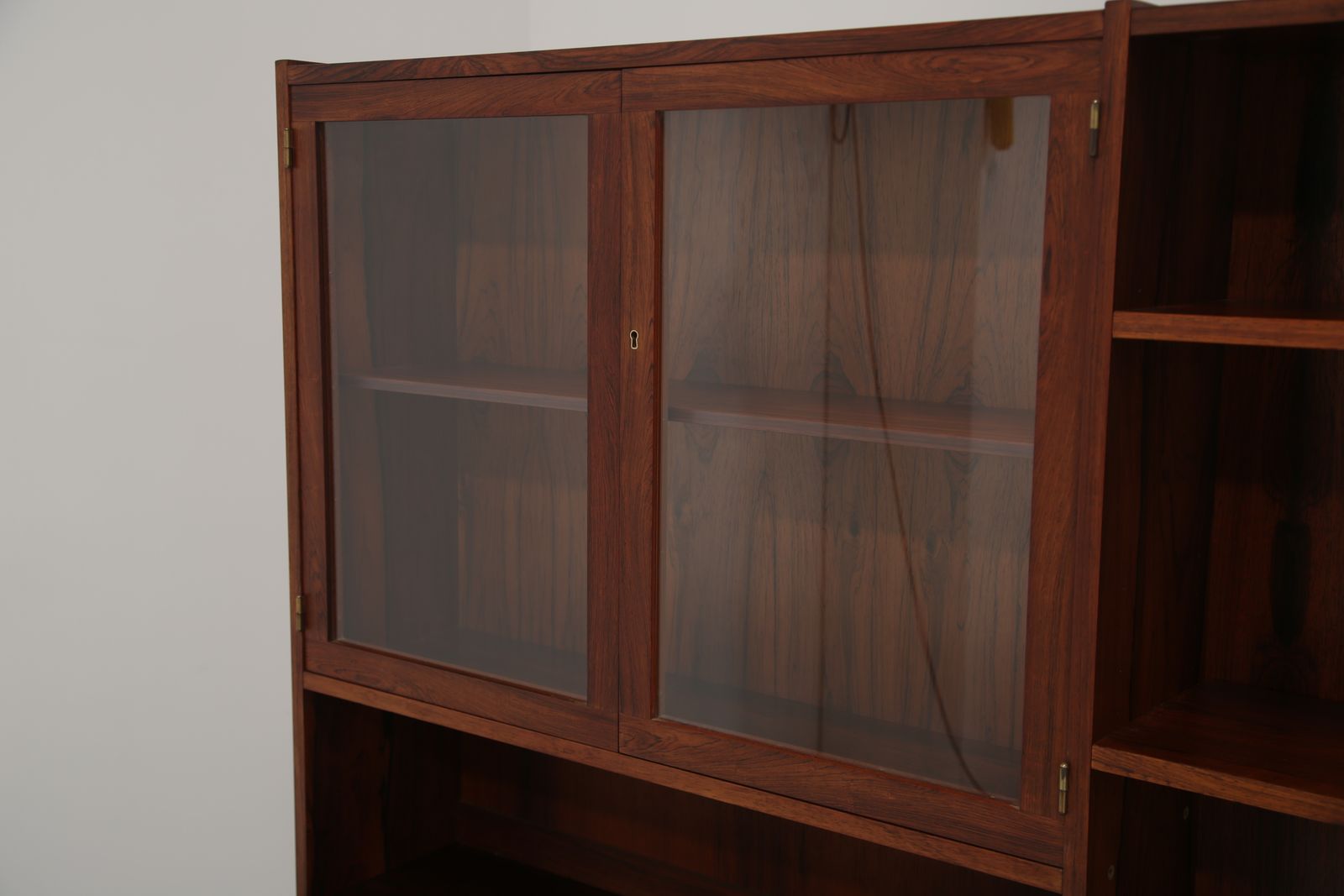 Poul Hundevad: Mid Century Modular Wall Unit & Desk In Brazilian Rosewood, Denmark, 1960s photo for sale