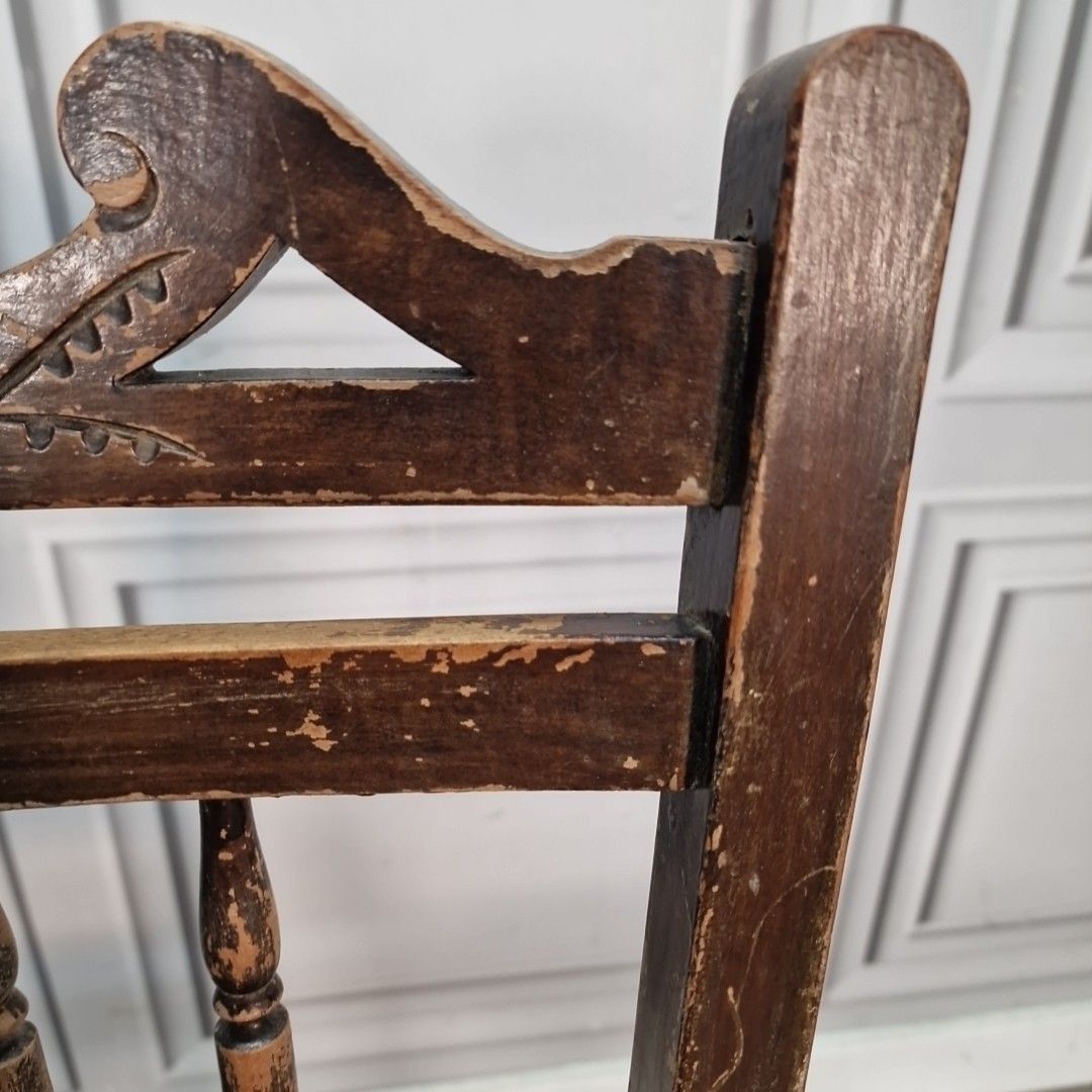 photo furniture Antique Spindle Back Chair Wooden Bedroom Occasional Seat Victorian Edwardian