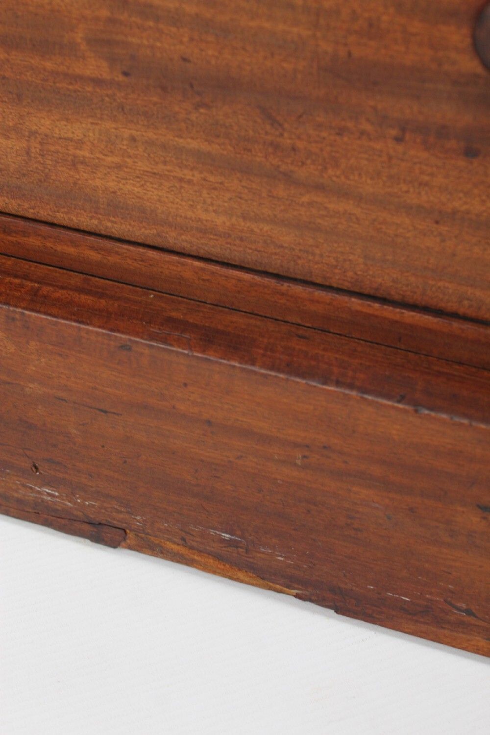 photo vintage Tall Victorian Mahogany Wellington Chest With Secret Lock