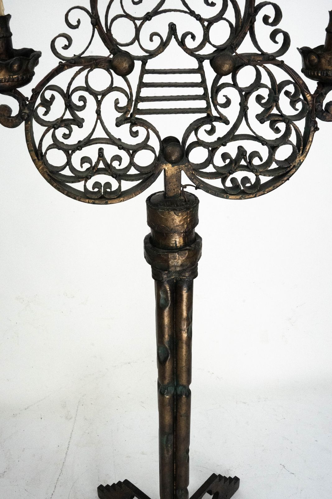 Rare Italian Brutalist Floor Lamp By Longobard. Italy 1970s photo 5850.0
