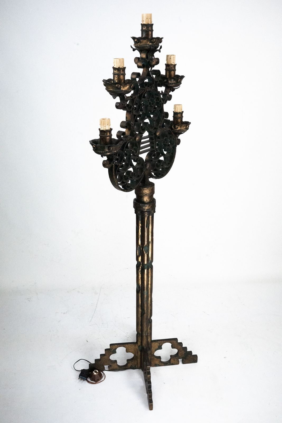 photo furniture Rare Italian Brutalist Floor Lamp By Longobard. Italy 1970s