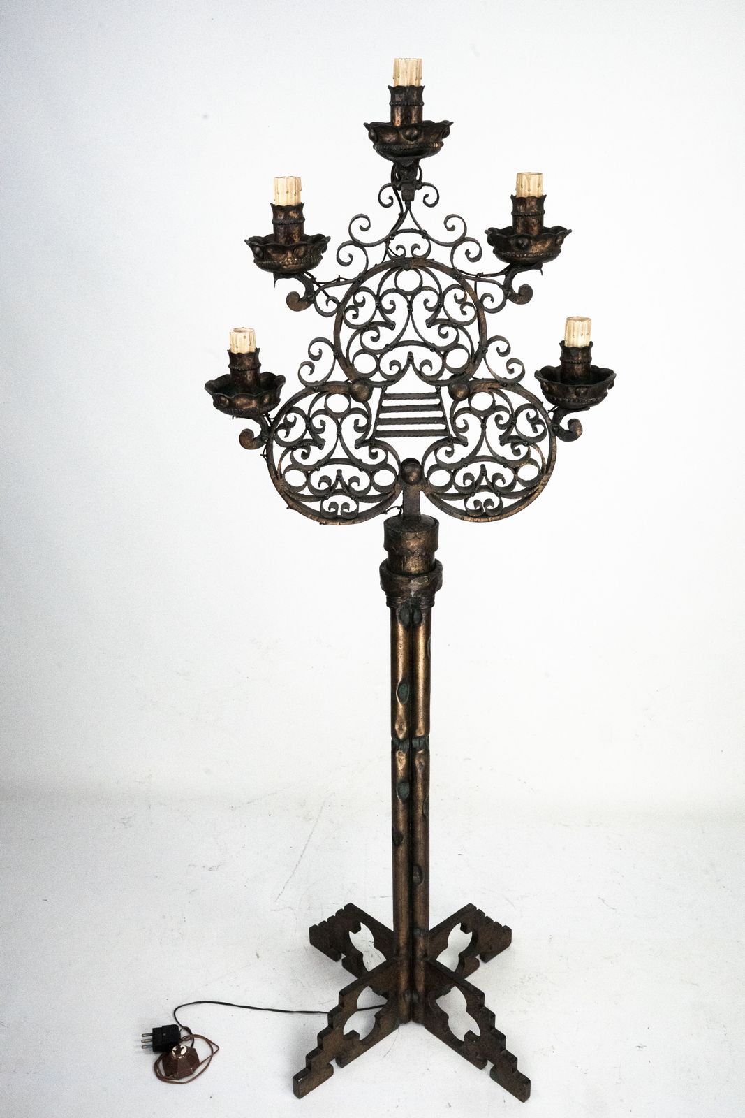 Rare Italian Brutalist Floor Lamp By Longobard. Italy 1970s