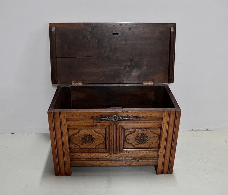 Small Louis XIV Chest, 19th photo buy