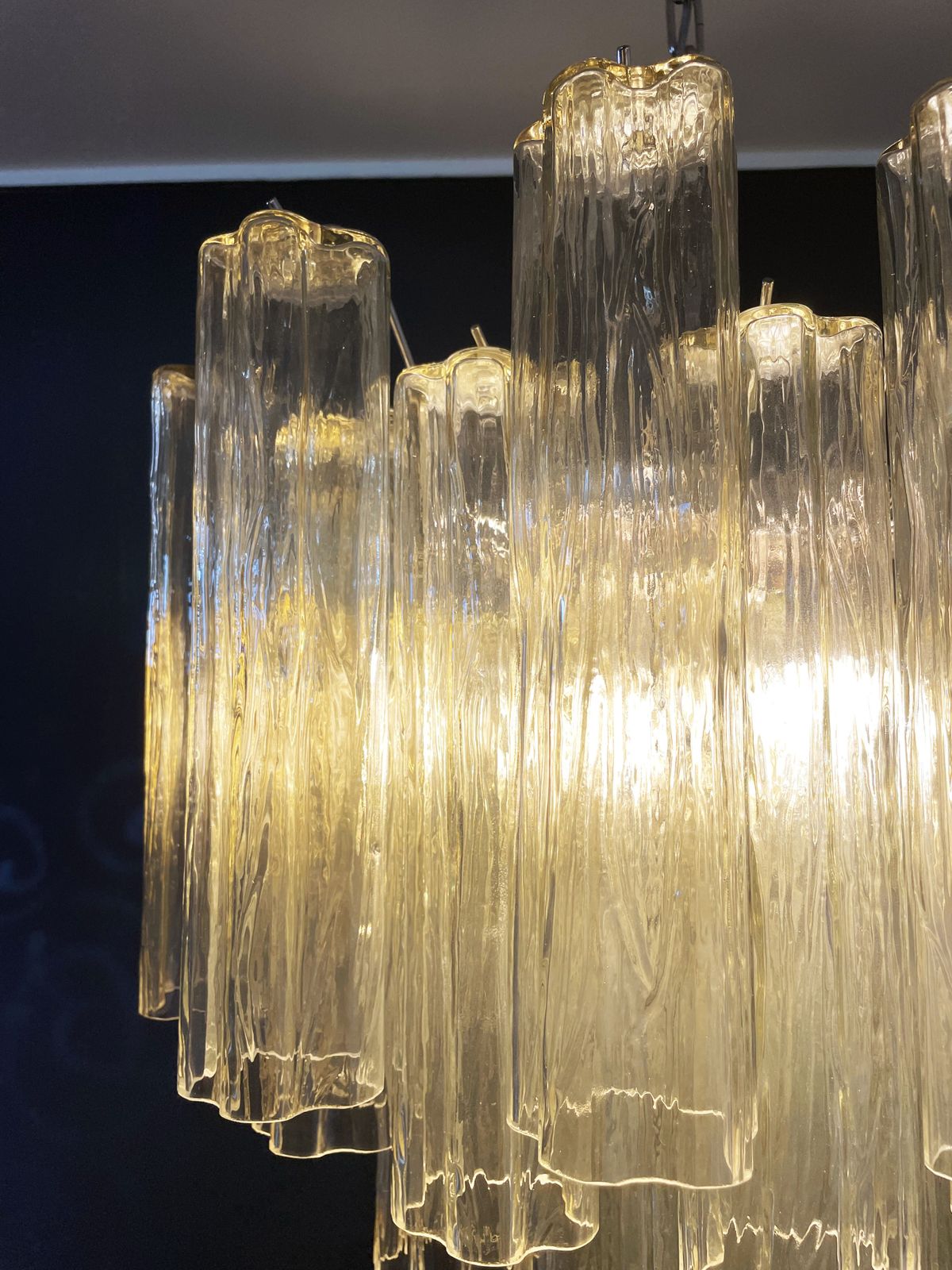photo furniture Fantastic Murano Glass Tube Chandelier   36 Clear Amber Glass Tube