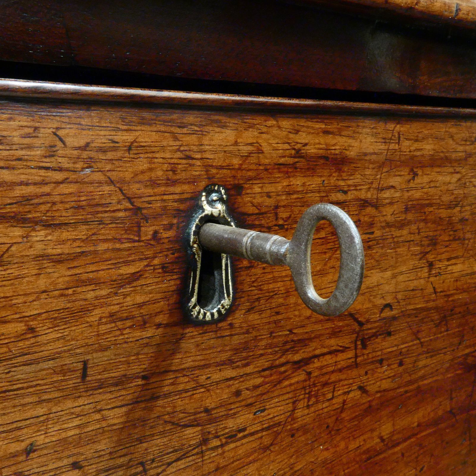 Georgian Chippendale Period Mahogany Chest Of Drawers photo 1625.0