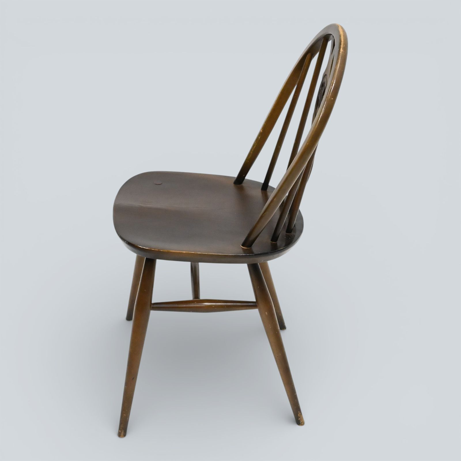 6 Ercol Windsor Bow Back Dining Chairs Fleur De Lis Carving Free Uk Delivery* photo vinterior