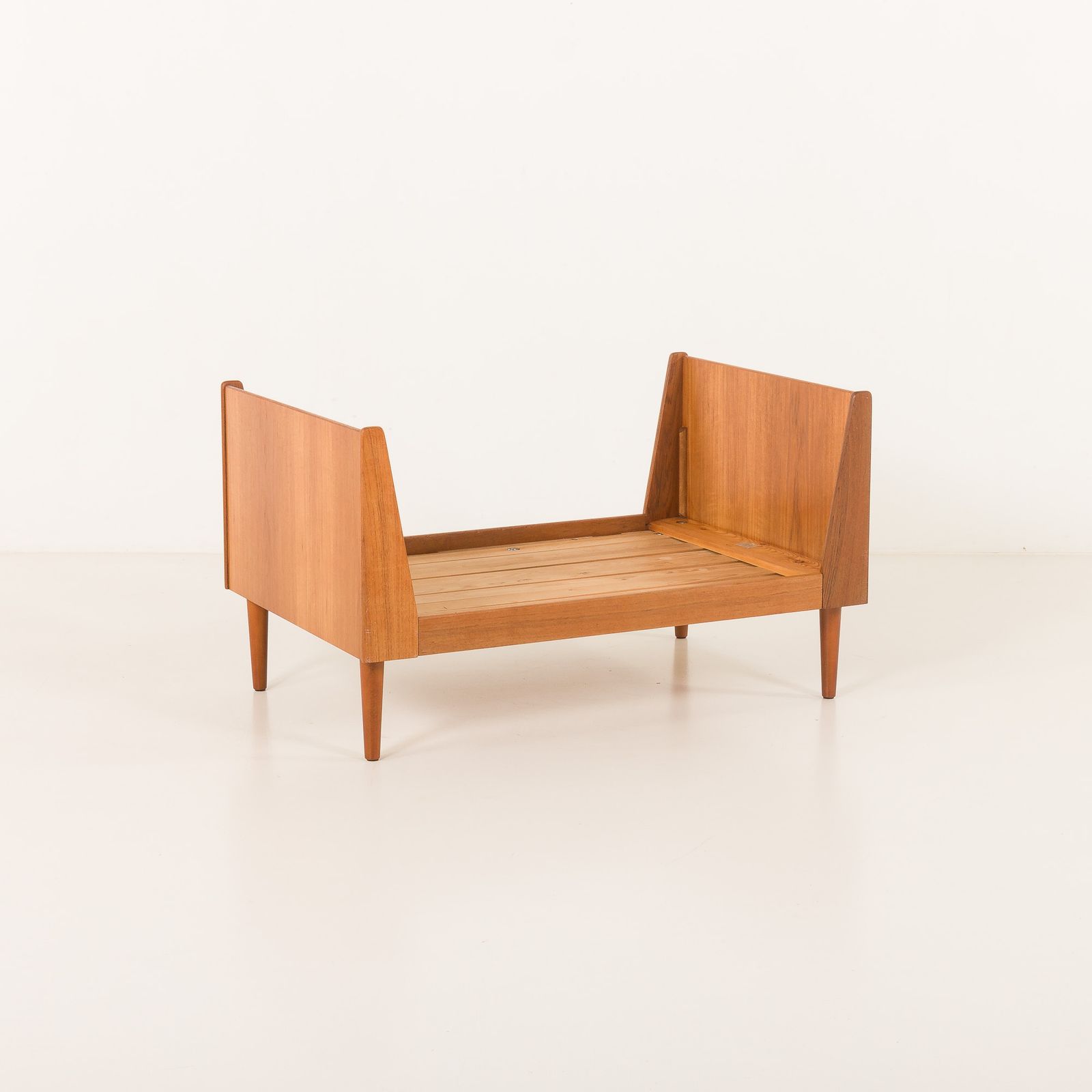 Vintage Hevali Teak Extension Children Room Bed, Denmark 1960s photo vinterior