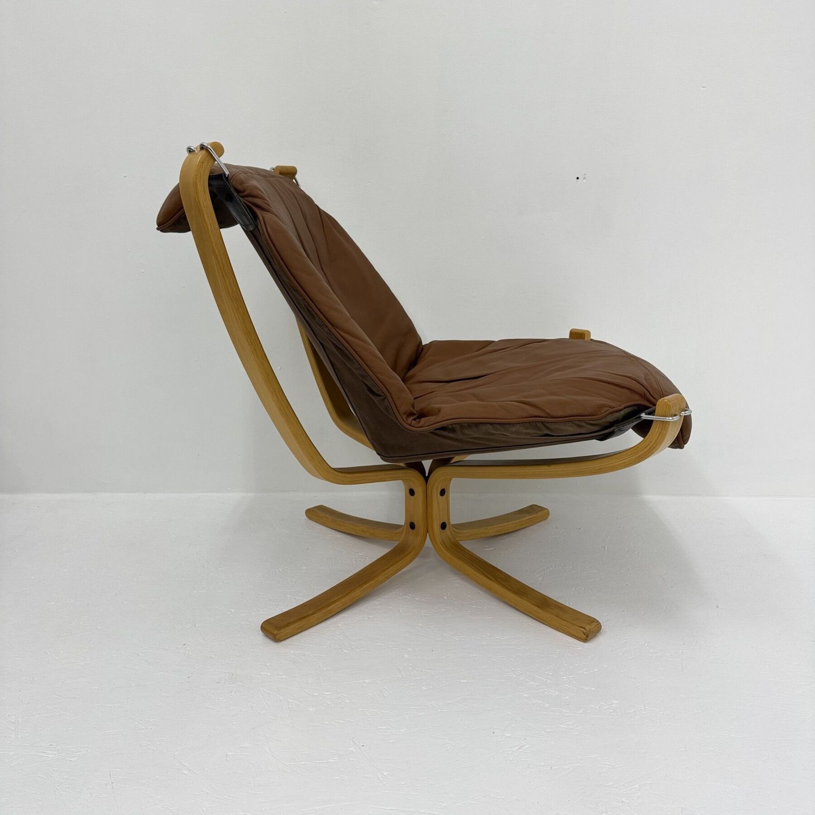 Falcon Leather Lounge Chair By Sigurd Ressel For Vatne Møbler, 1970s photo vintage