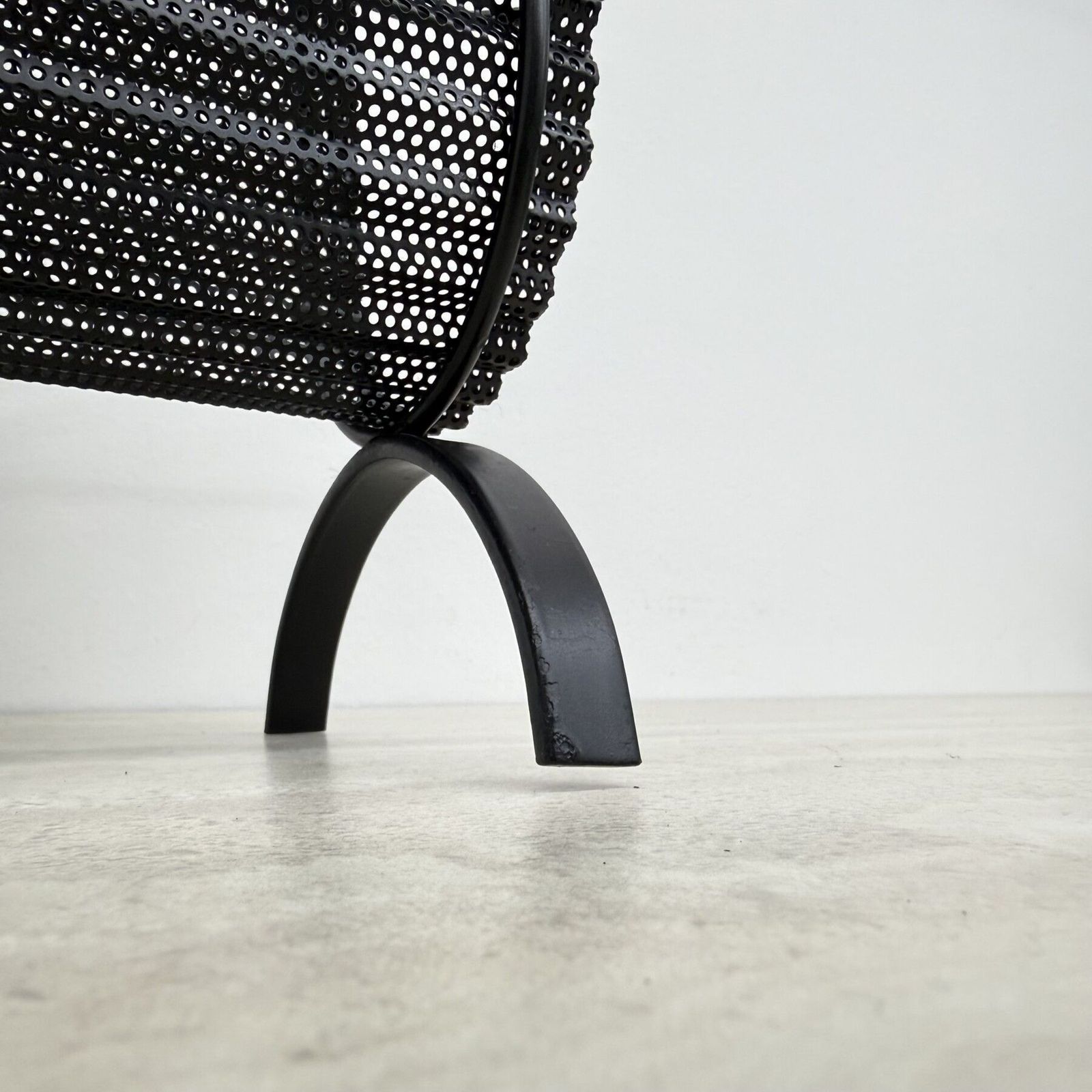 photo vintage Mathieu Mategot For Artimeta Magazine Rack , 1950s