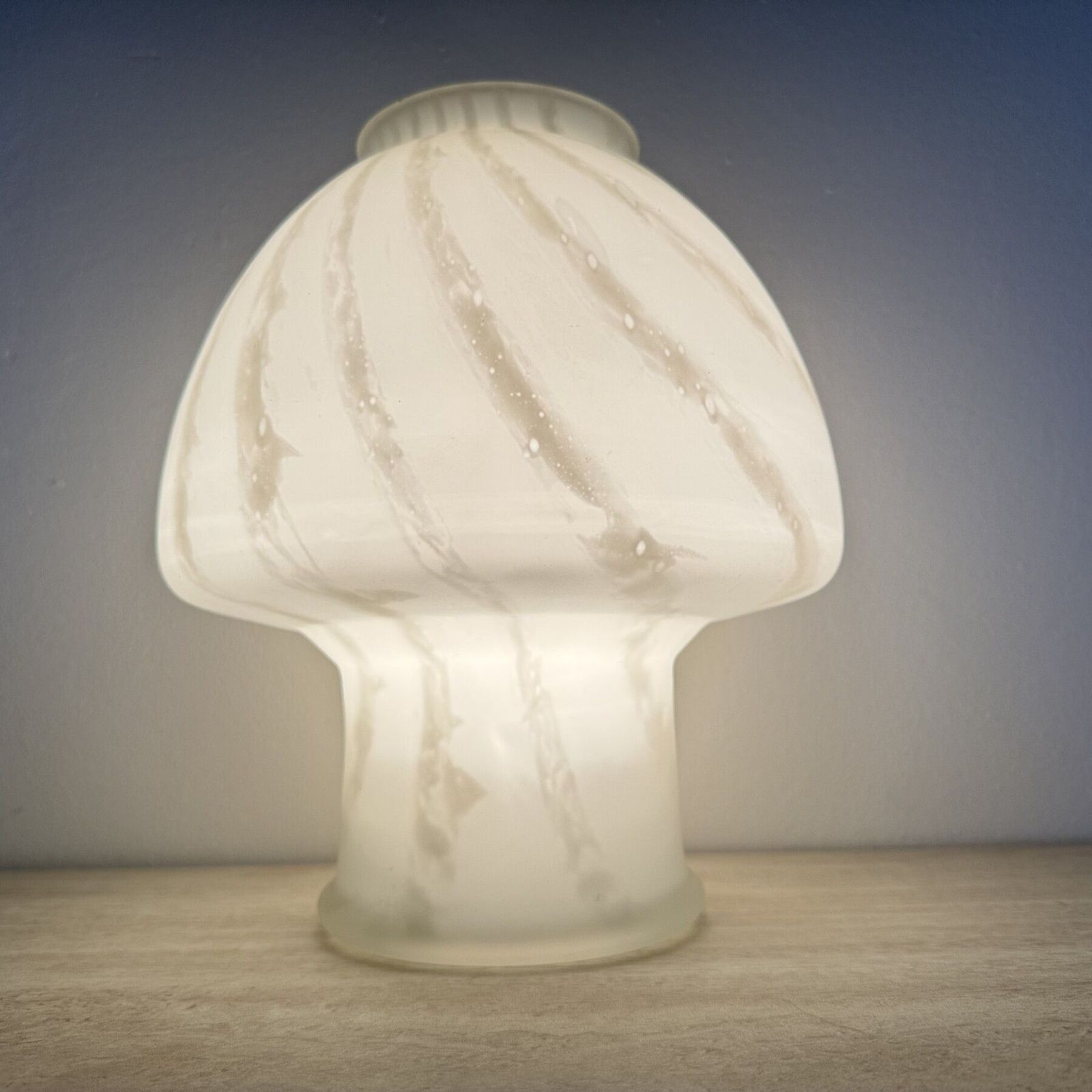 Mid Century Murano Glazen Paddenstoellamp, Jaren 1970 photo furniture