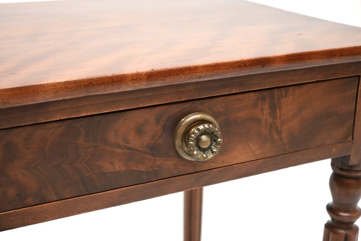 Antique Georgian Period Walnut Side Table photo vinterior