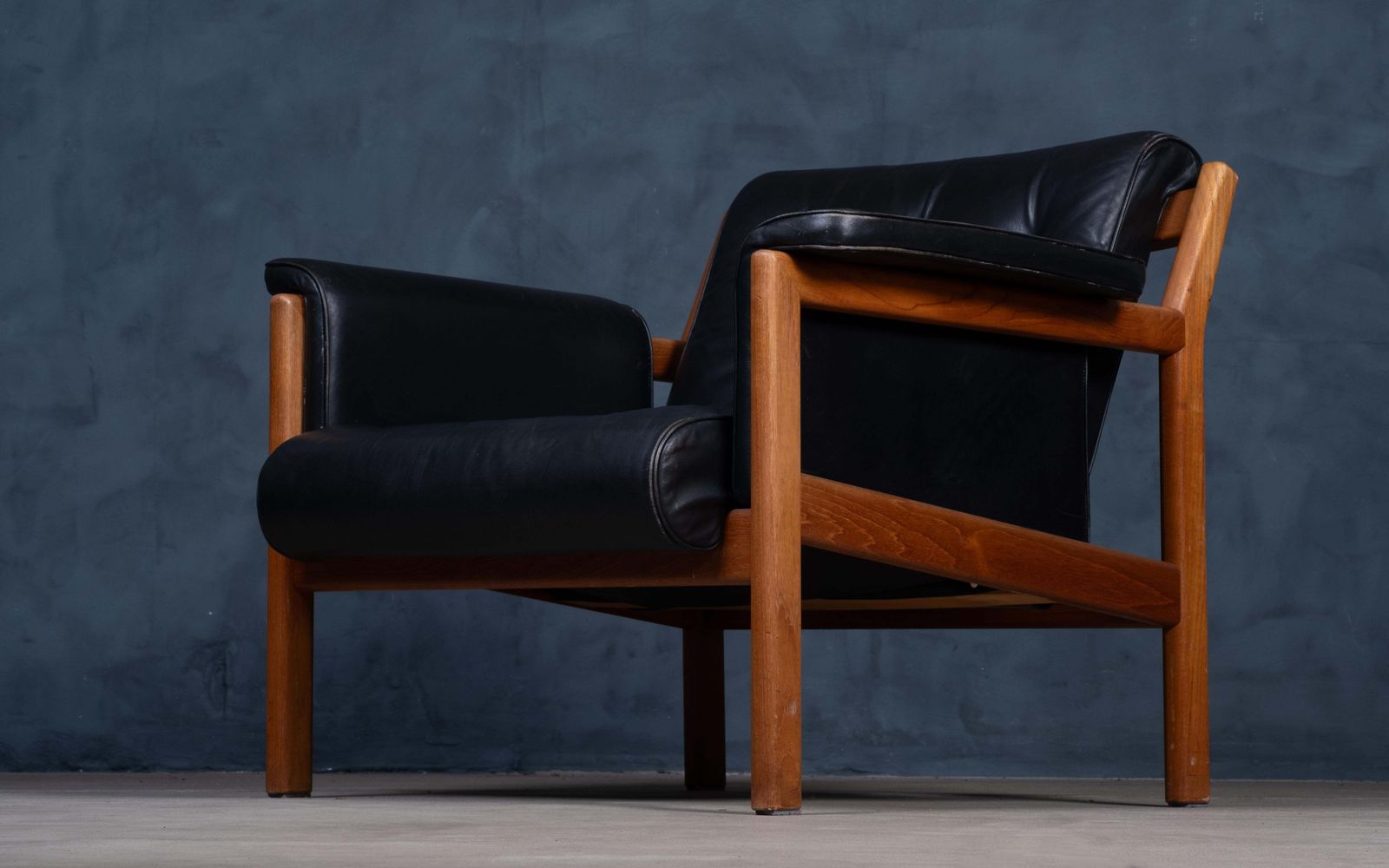 photo furniture Karl Erik Ekselius Armchairs / Lounge Chair In Teak, Sweden, 1960s