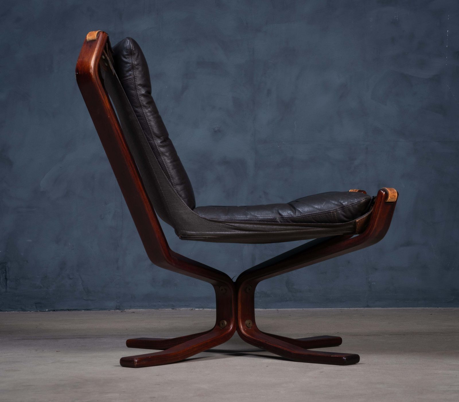 photo furniture Easy Chair Model 'Superstar' Midcentury Danish Design, 1960s
