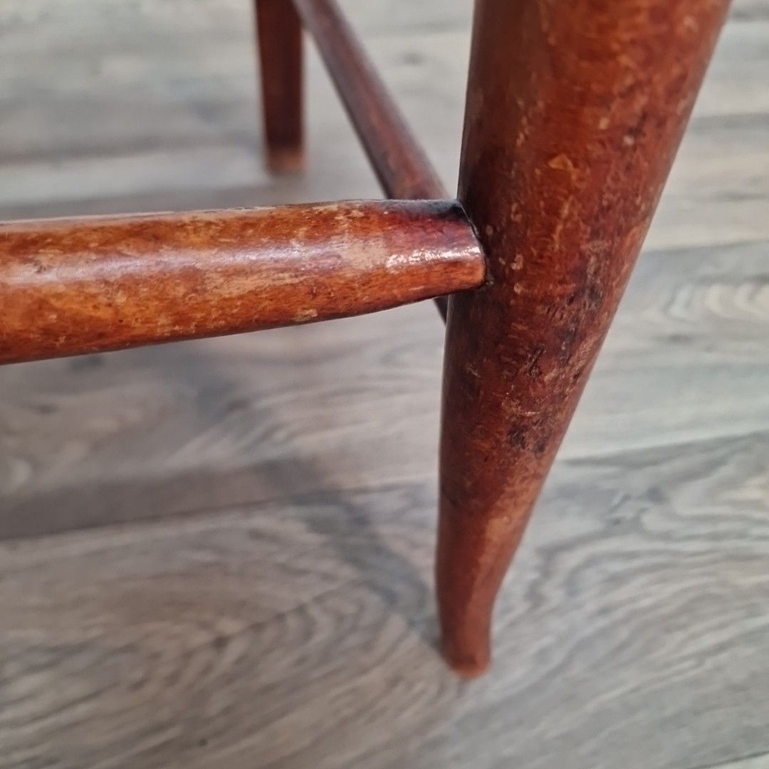 photo furniture Antique Victorian Bedroom Chair Dining Seat Solid Wood Turned Legs Vintage