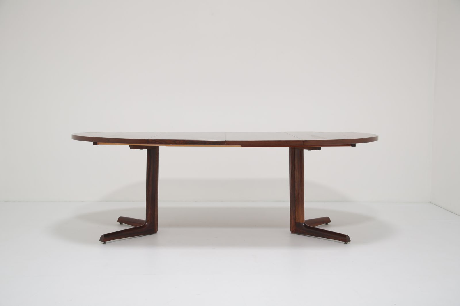 Gudme Møbelfabrik Oval Extending Dining Table: In Highly Figured Rosewood On Pedestal Base, Denmark, 1960s. photo Furniture