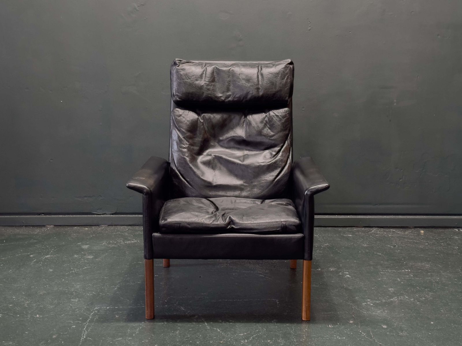 Hans Olsen Black Leather High Back Armchair photo 1410.0