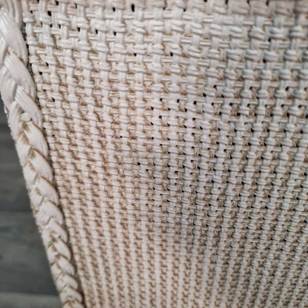 photo vintage Vintage Ottoman Storage Chest Wicker Loom Style Blanket Box Retro Mcm Basket