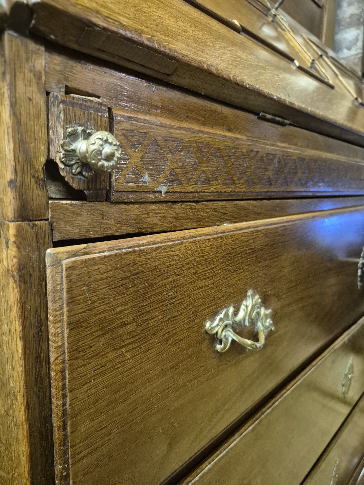 photo buy A Magnificent Danish 18th Century Baroque Bureau Cupboard Chest "Chatol"