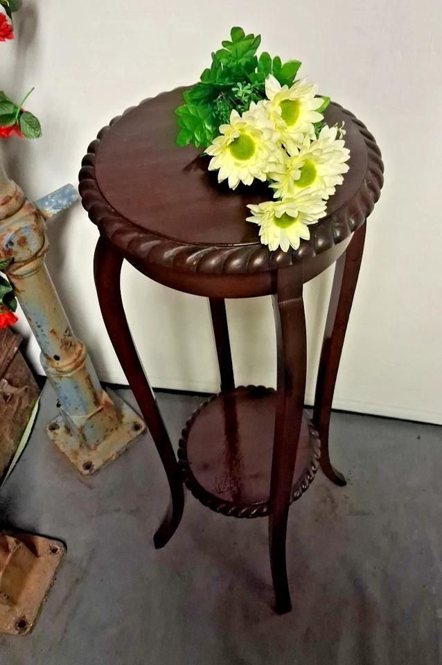 Antique Edwardian Mahogany Plant Stand With Slender Legs And Decorative Edge photo for sale