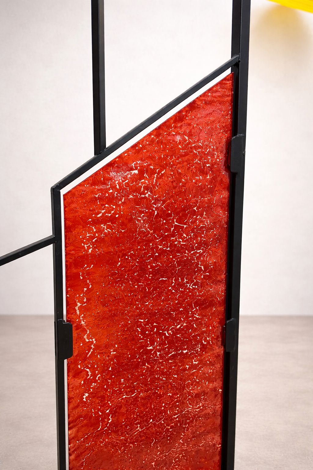 Mid Century Modern Geometrische Roomdivider Met Getextureerd Gekleurd Glas, Jaren 1970–1980 photo 1661.0