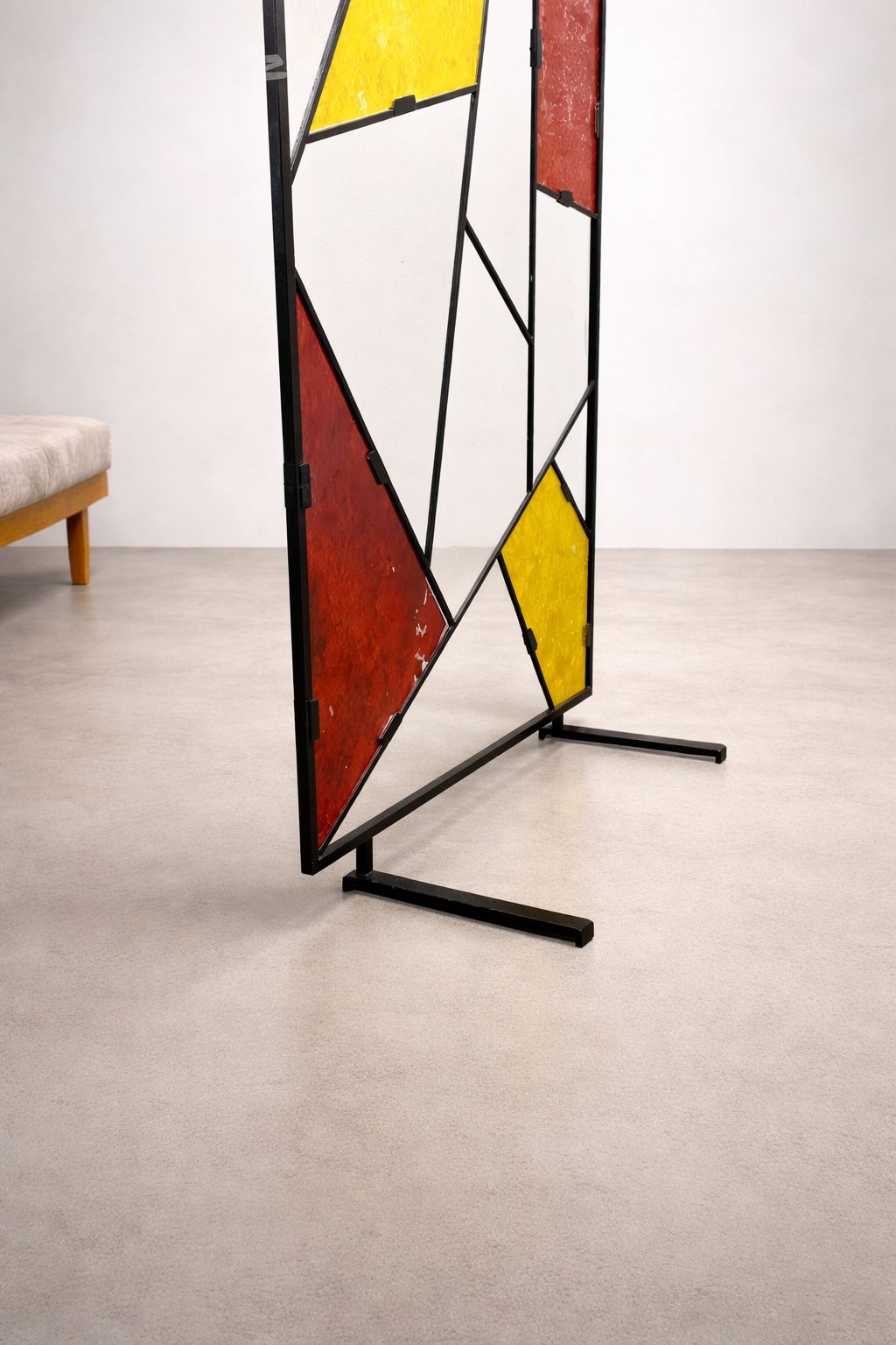 photo vintage Mid Century Modern Geometrische Roomdivider Met Getextureerd Gekleurd Glas, Jaren 1970–1980