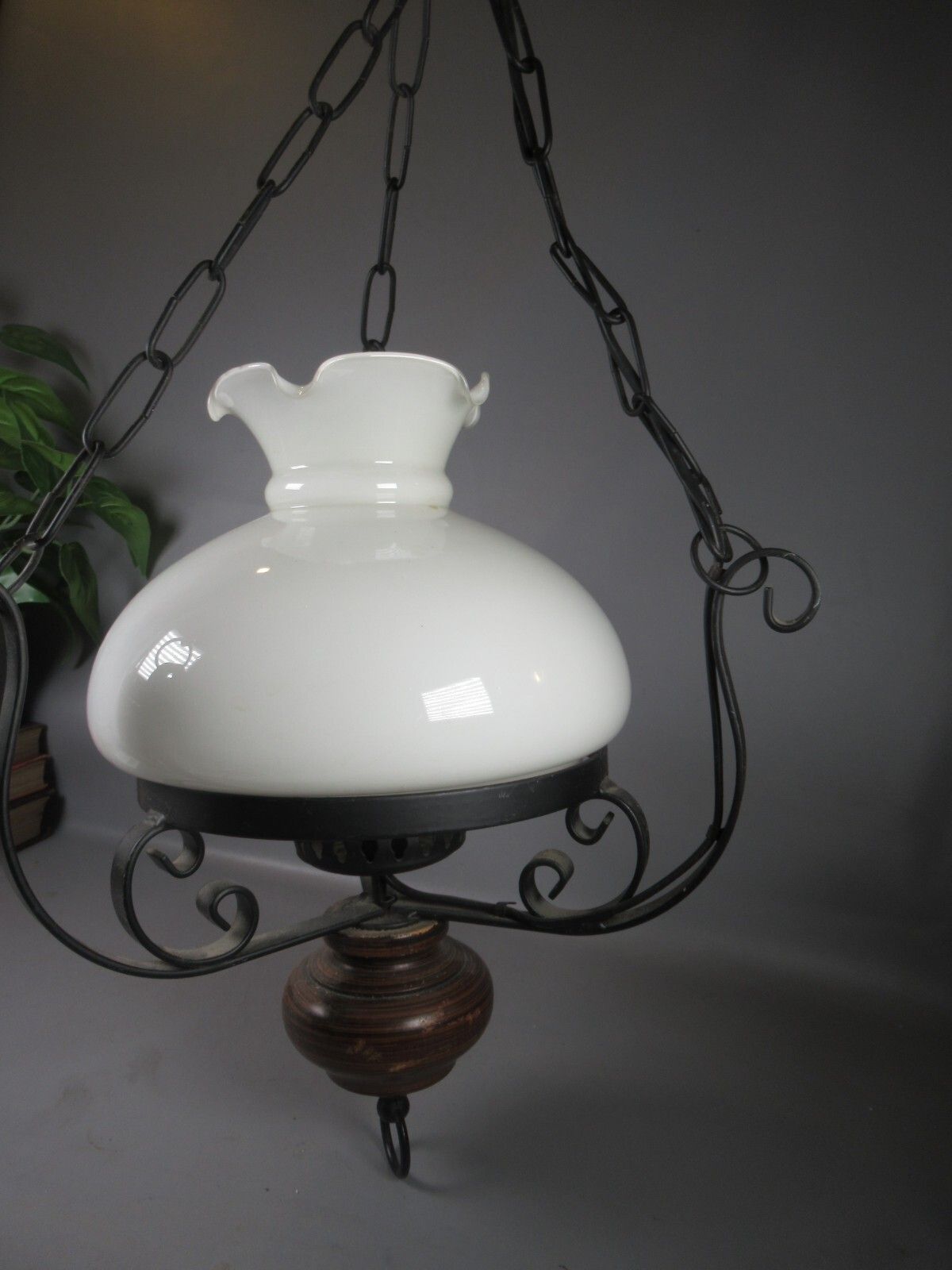 photo vinterior Vintage Electric Ceiling Oil Lanterns Black Metal Wooden Finial White Shade