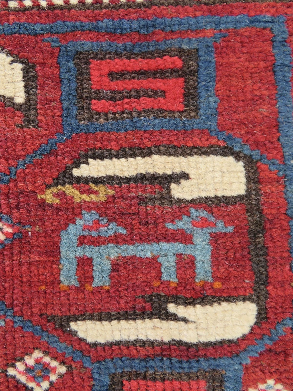 Antique Caucasian Karabagh Rug. 210cm X 127cm. photo vinterior