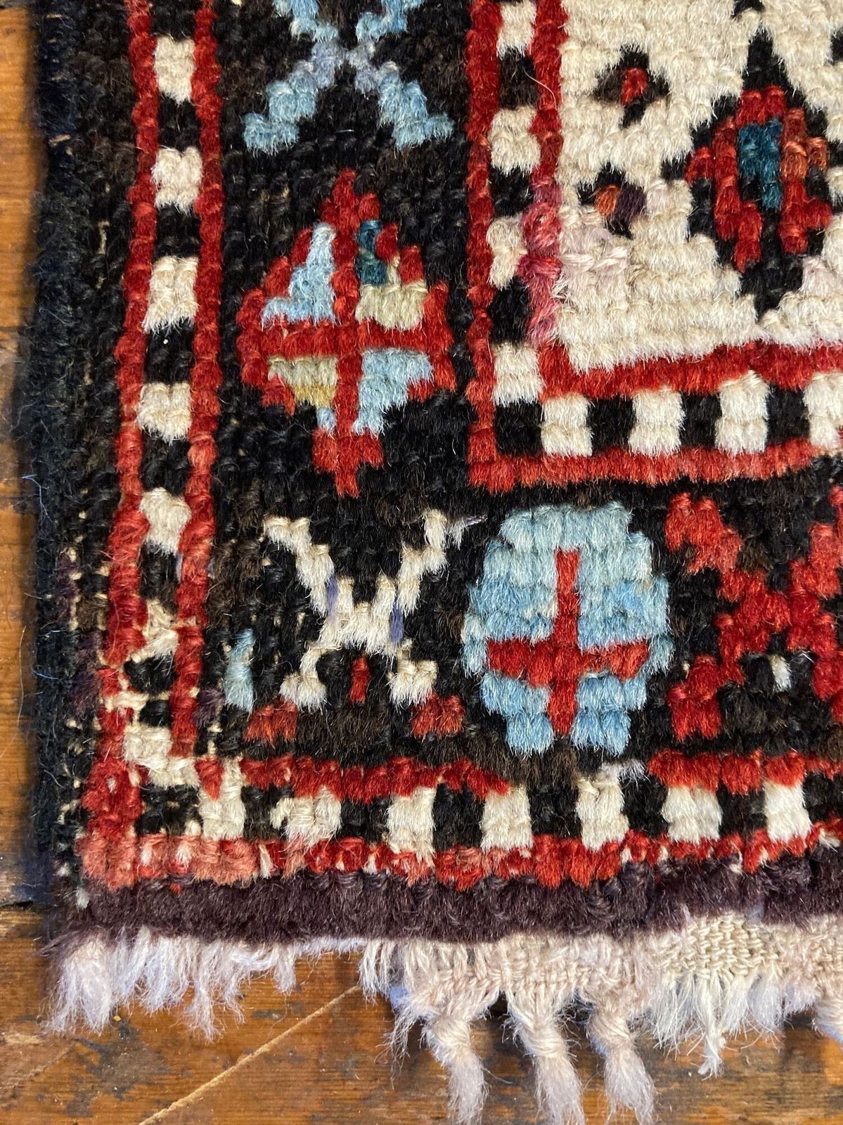 photo buy Antique Caucasian Prayer Rug 1.51m X 1.03m