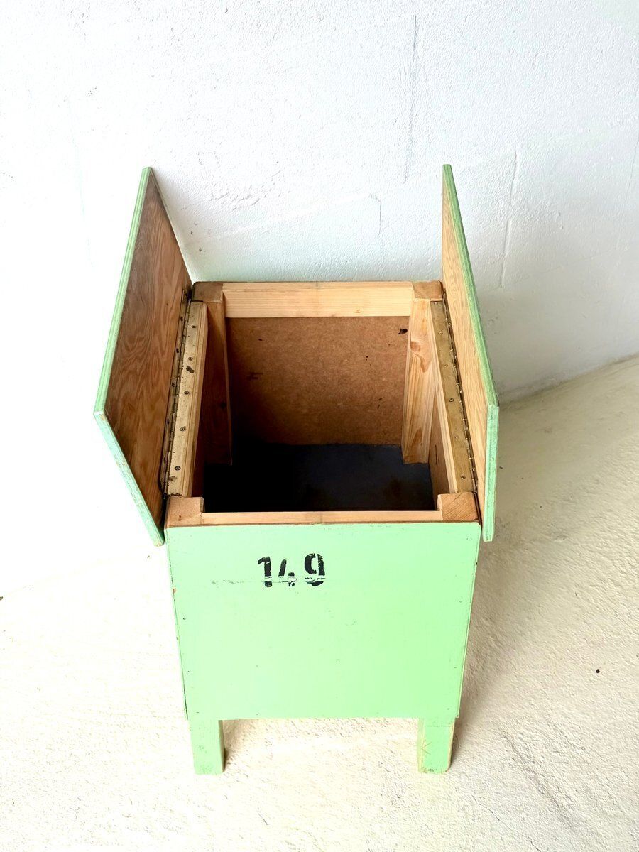 photo for sale Industriële Groene Opbergtafel, 1960