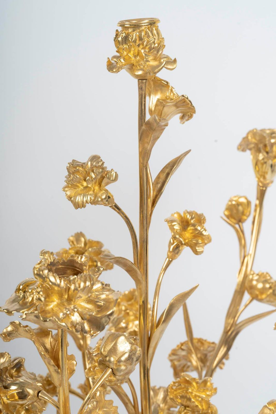 28683.0 Pair Of Large Porcelain Vases Surmounted By Gilt Bronze Bouquets, 19th Century. photo