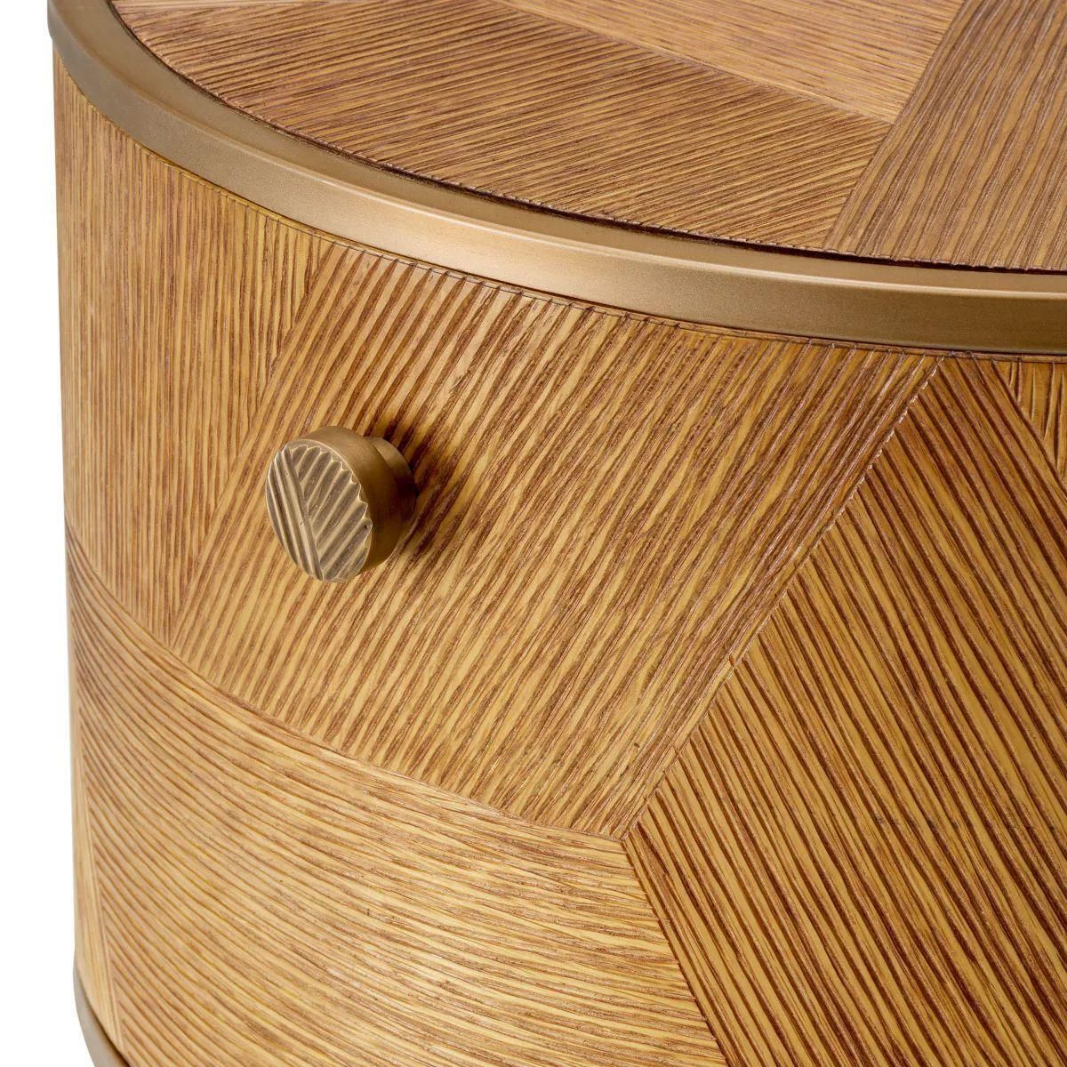 photo vinterior Set Of Two Nightstand In Caramel Carved Oak Veneer And Brushed Brass