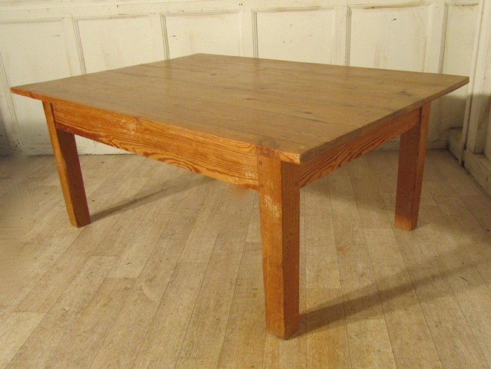 Pine Farmhouse Coffee Table photo 420.0
