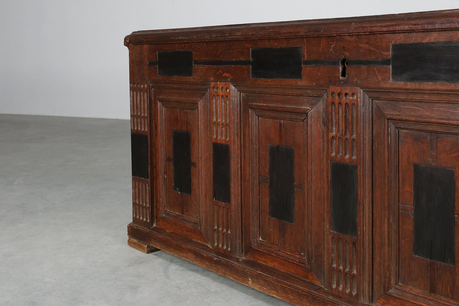 French Oak Storage Trunk Or Linen Chest, 17th Century photo furniture