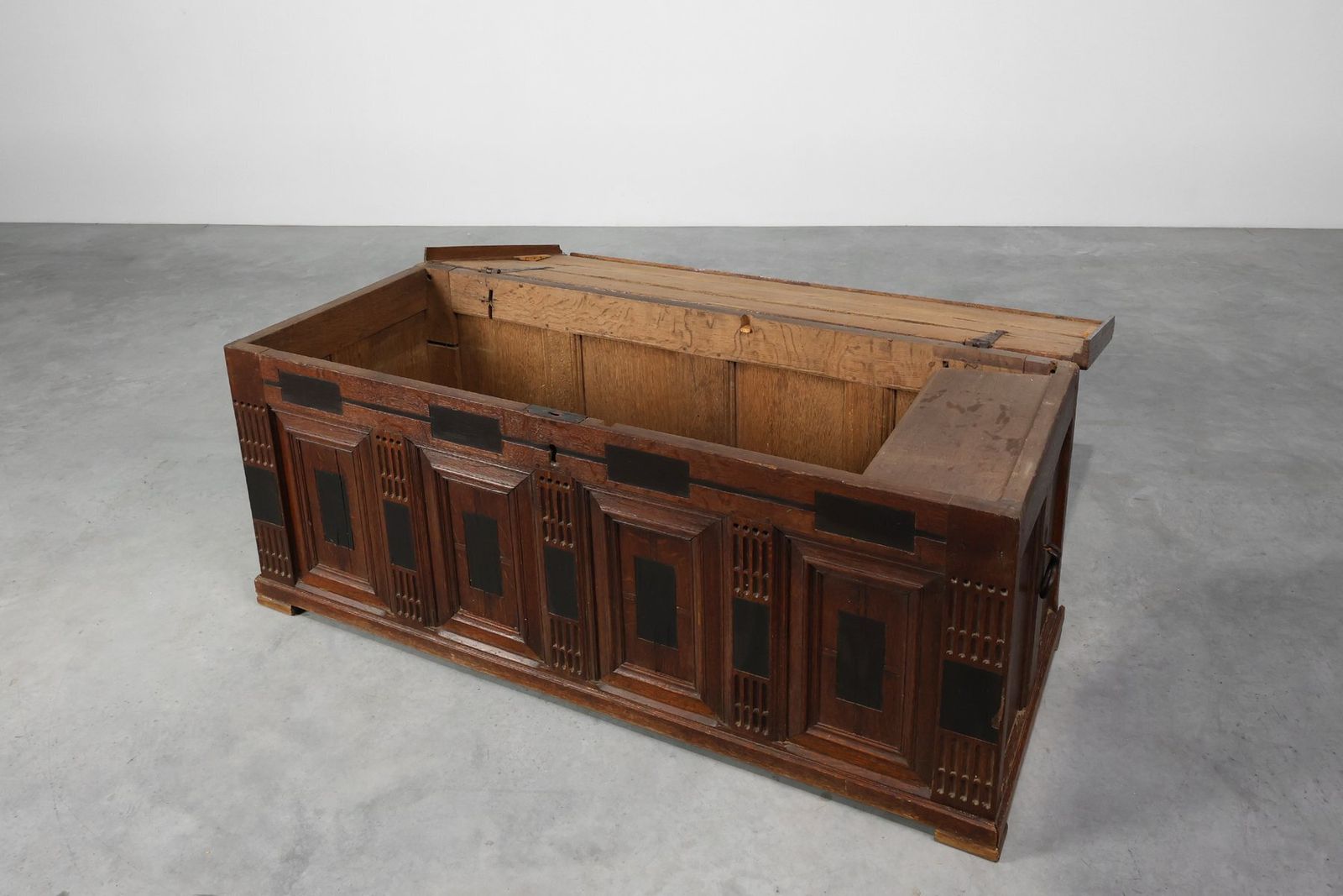 Furniture French Oak Storage Trunk Or Linen Chest, 17th Century photo