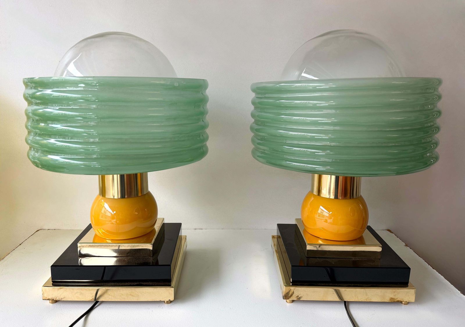 Contemporary Pair Of Brass And Green Murano Glass Wave Shades Lamps, Italy photo Lighting