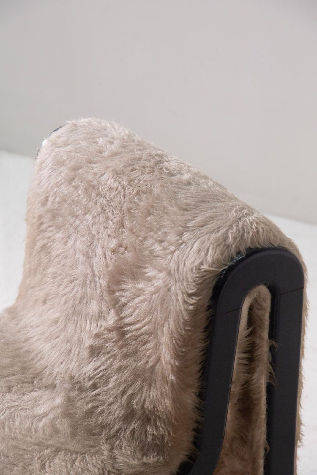 Postmodern Italian Chaise Longue In Faux Fur Brown photo 2668.0