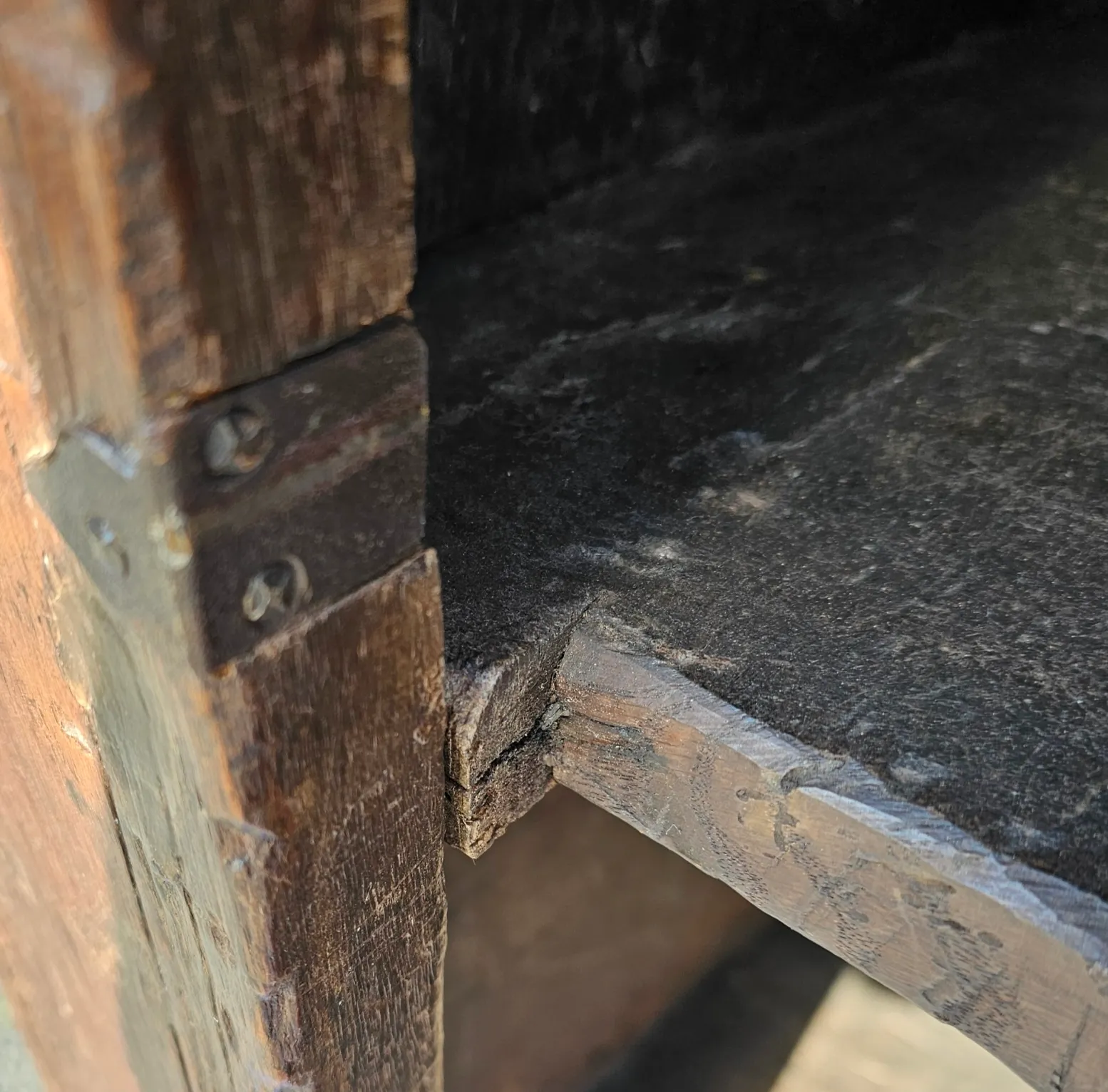 Farmer's Oak Pantry Cupboard / Boeren Spinde / 18th Century photo vinterior