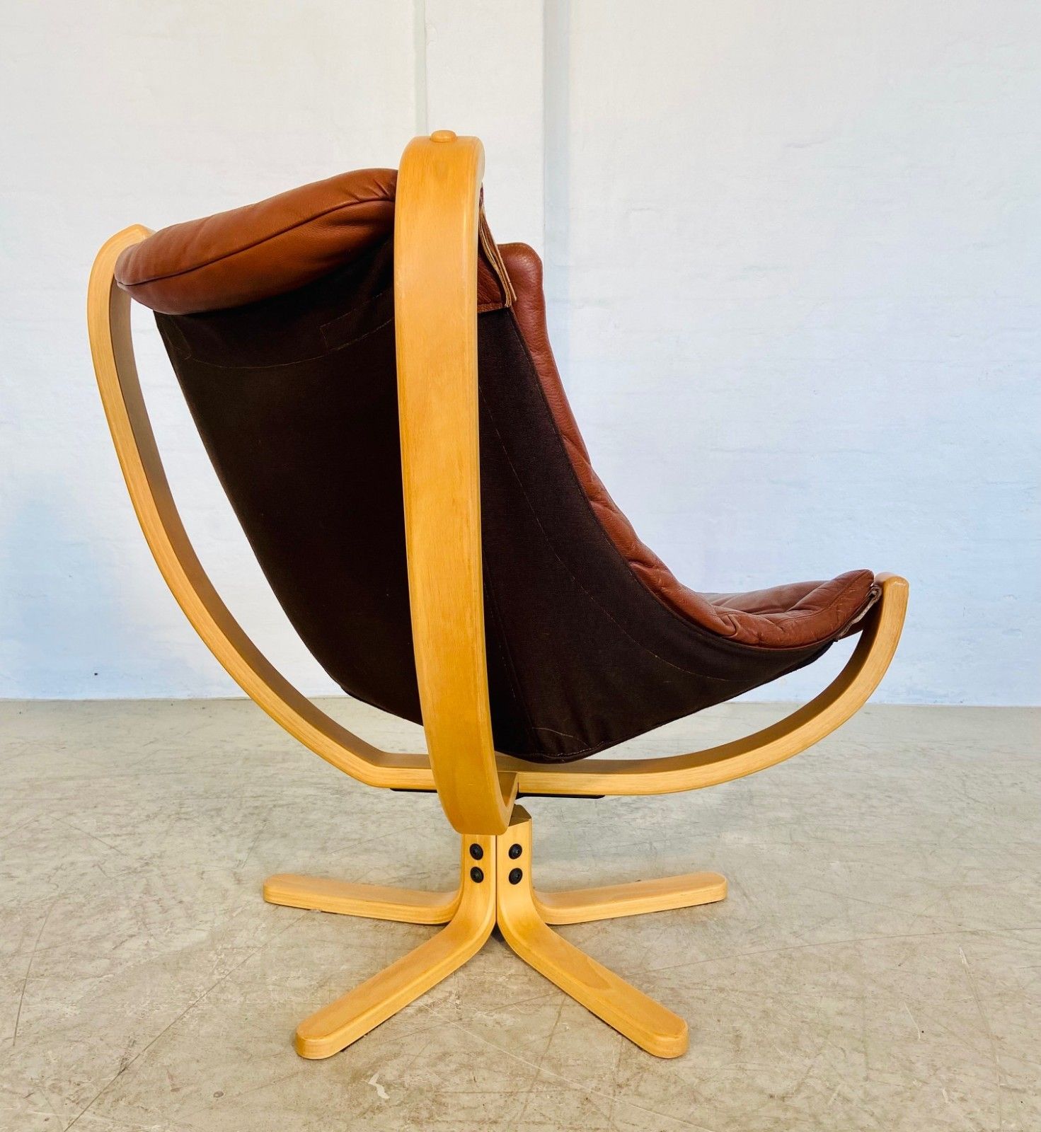 Vintage Retro Danish Mid Century  Skippers Cognac  Leather Lounge Chairs photo buy