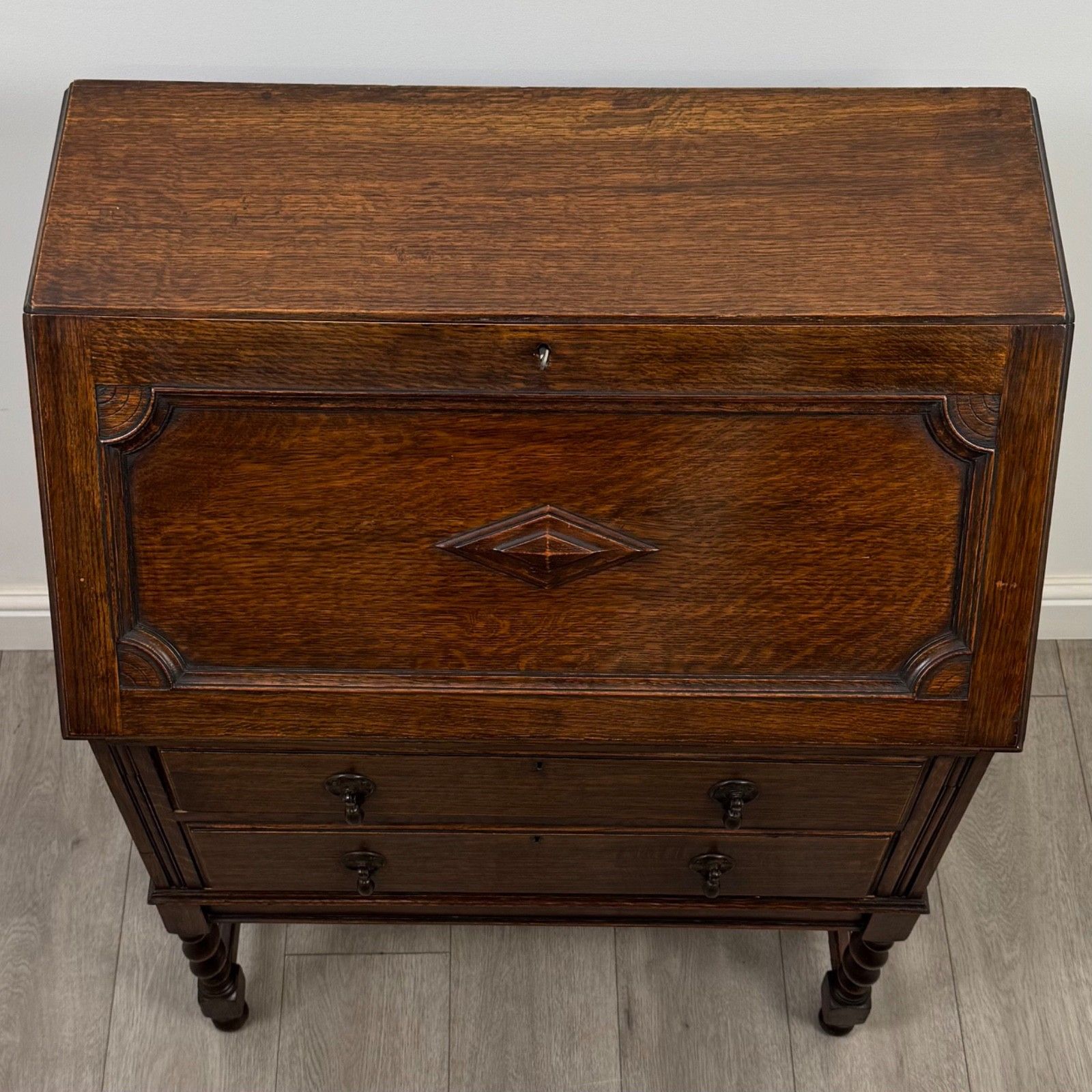 photo for sale Antique 20th Century Fine Jacobean Style Bureau In Oak ( Af 5261 )