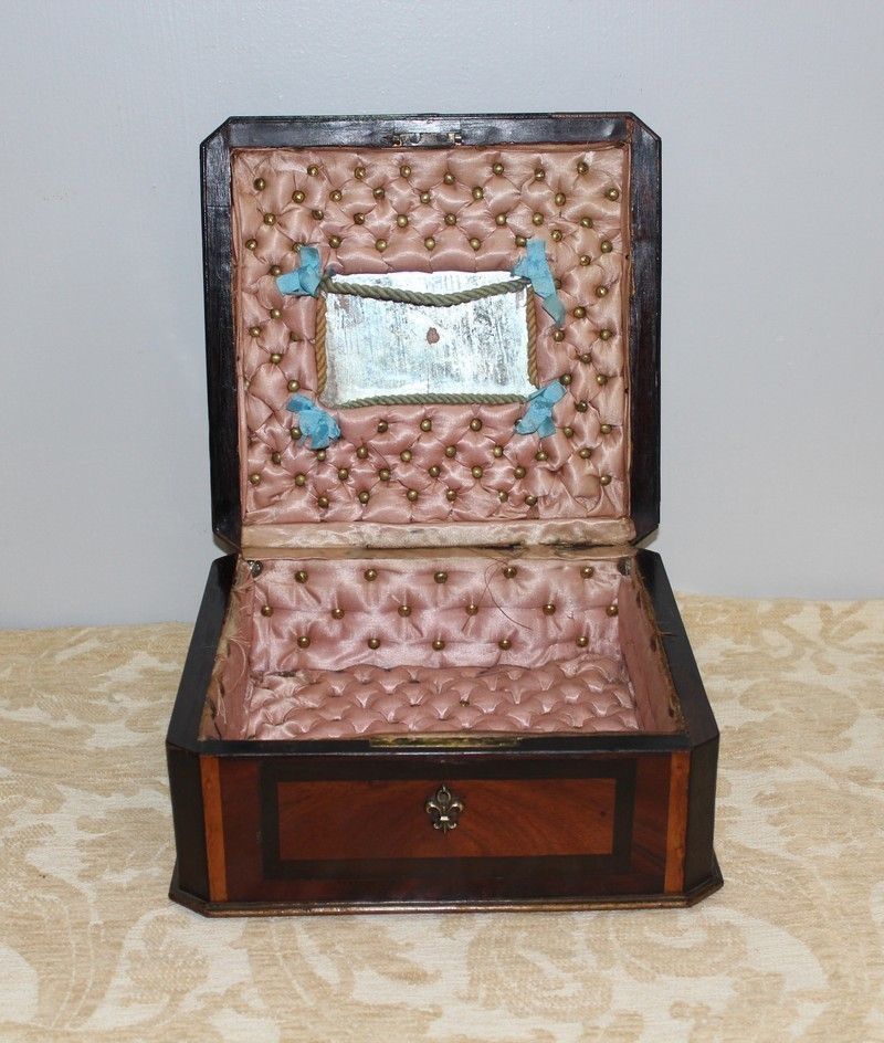 Napoleon III Jewelery Box photo buy