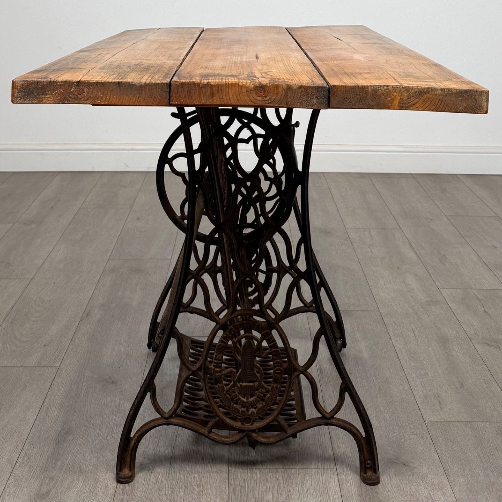 Vintage 20th Century Cast Iron Table Of Good Quality ( Af 5285 ) photo buy