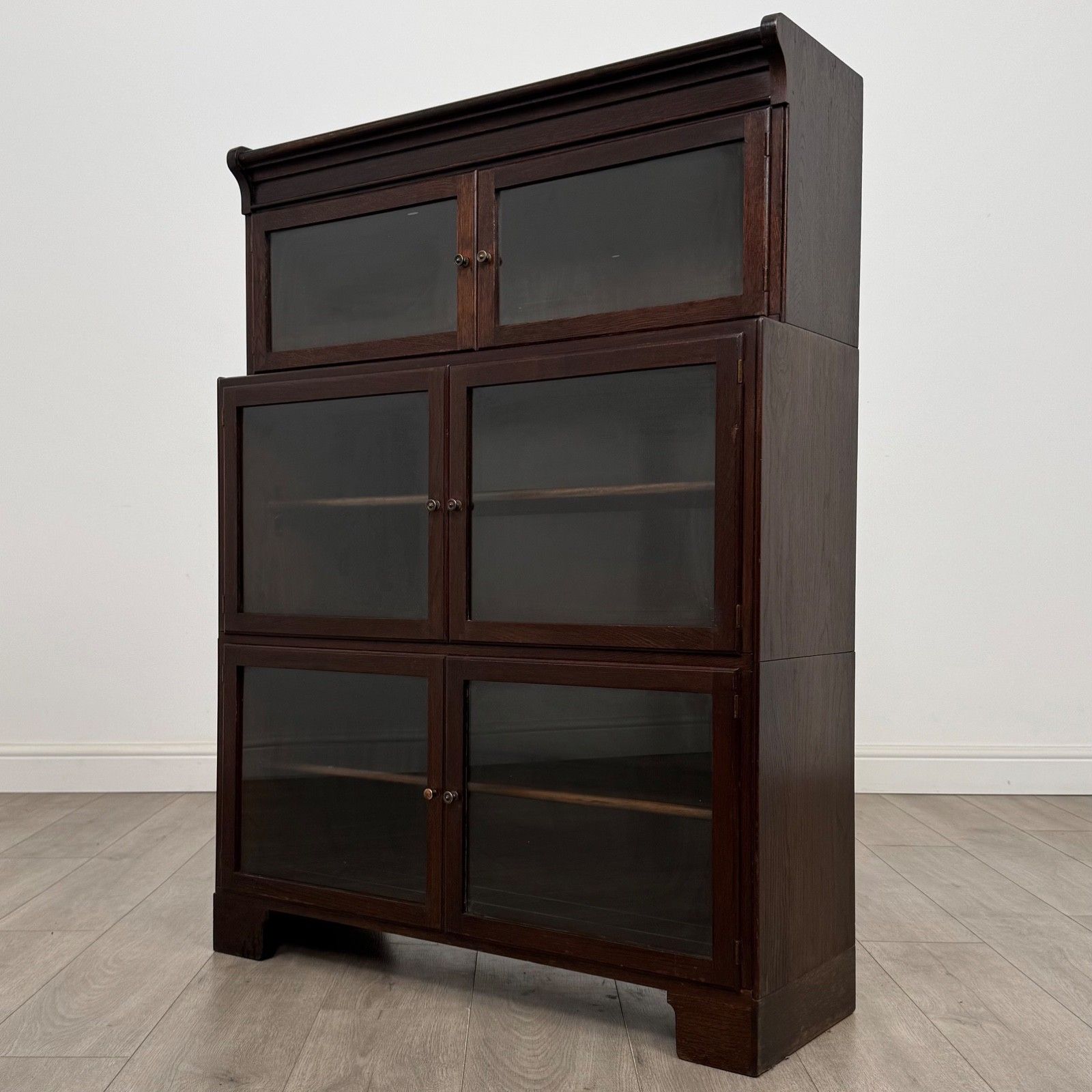 Antique 20th Century Oak Display Cabinet Of Fine Quality ( Af 5274 ) photo for sale
